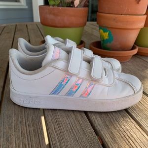 sneaker grand court holographic adidas